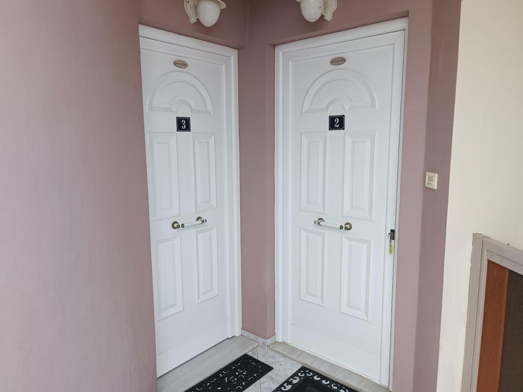 Rea'S House Vrahati Dış mekan fotoğraf