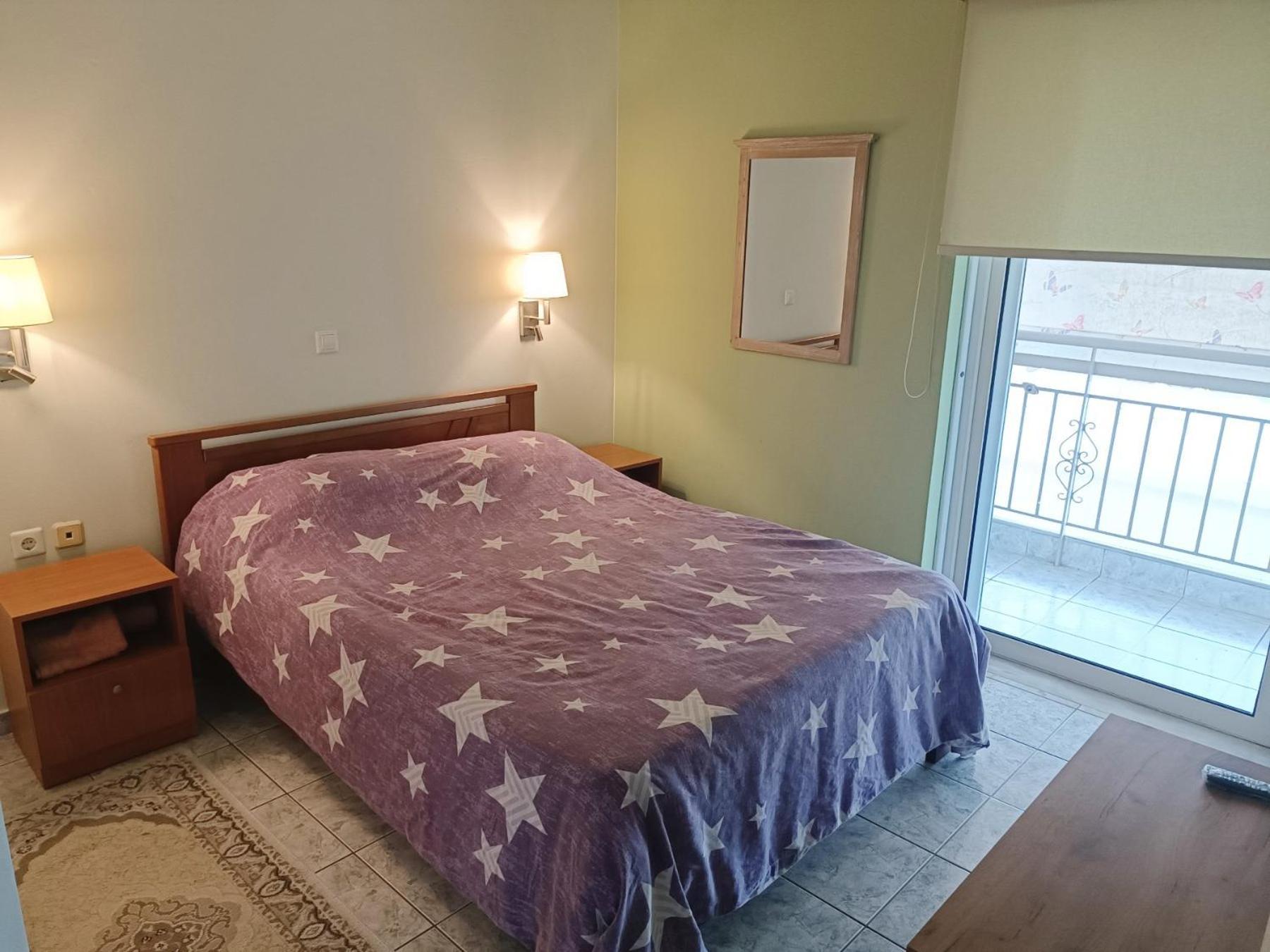 Rea'S House Vrahati Dış mekan fotoğraf
