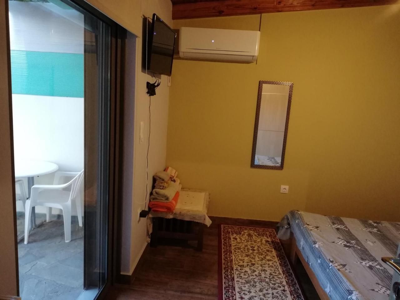 Rea'S House Vrahati Dış mekan fotoğraf